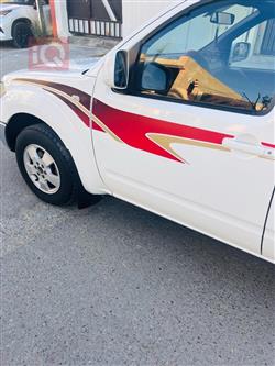 نيسان نافارا